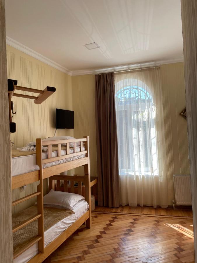 Hotel 1870 Kutaisi Zewnętrze zdjęcie